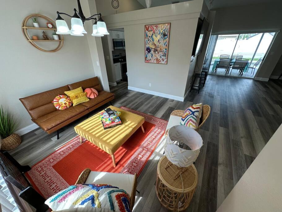 Manatee Oasis Weeki Wachee Family Fun Pool Home سبرينغ هيل المظهر الخارجي الصورة