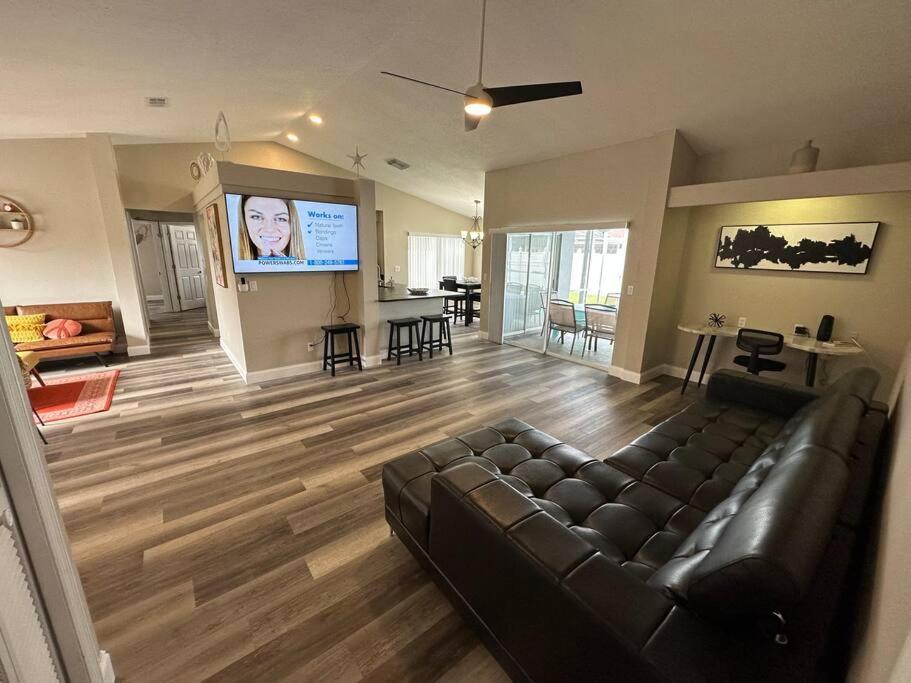 Manatee Oasis Weeki Wachee Family Fun Pool Home سبرينغ هيل المظهر الخارجي الصورة