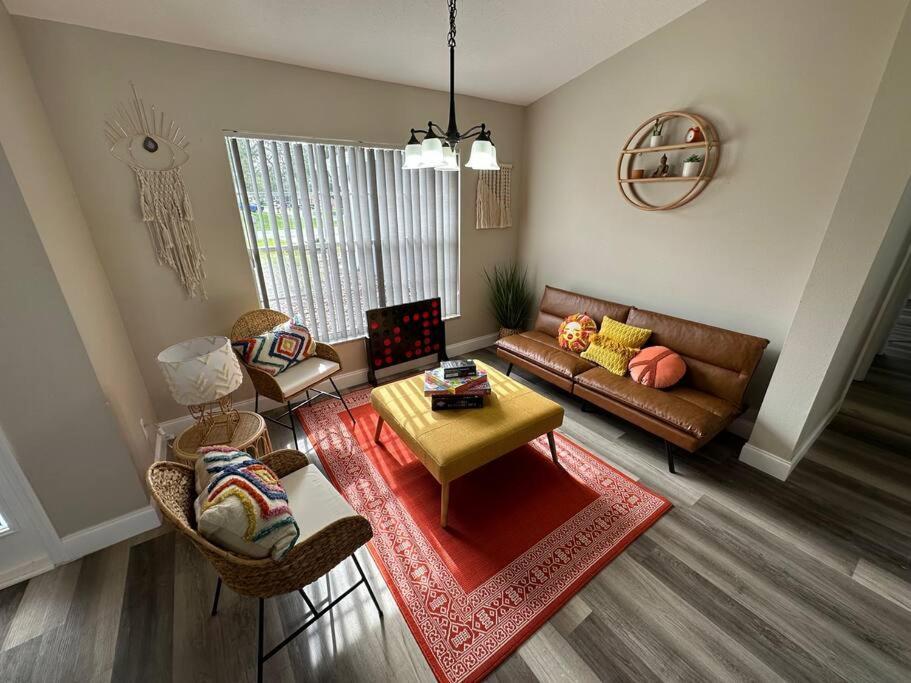 Manatee Oasis Weeki Wachee Family Fun Pool Home سبرينغ هيل المظهر الخارجي الصورة