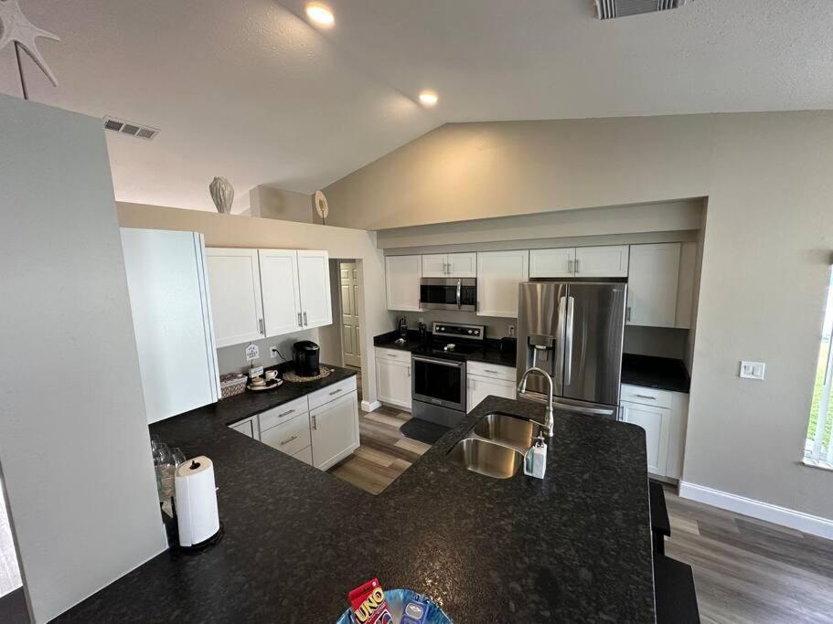 Manatee Oasis Weeki Wachee Family Fun Pool Home سبرينغ هيل المظهر الخارجي الصورة